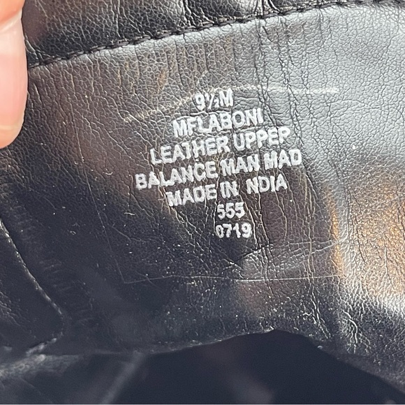 •Marc Fisher Women’s 9.5 black leather laboni combat 3” heel boots - Picture 12 of 15